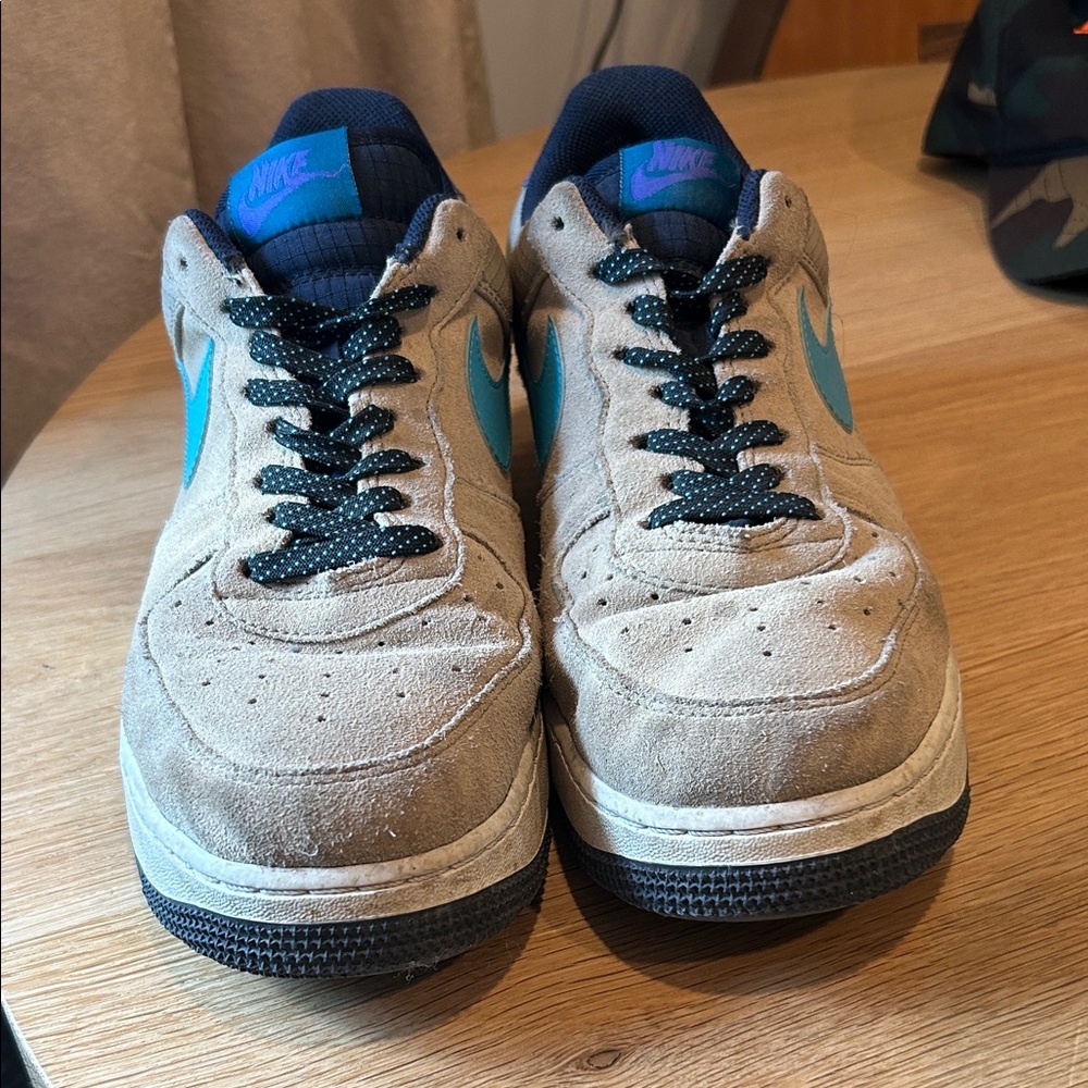 Nike Men's Tan and Blue Sneakers
